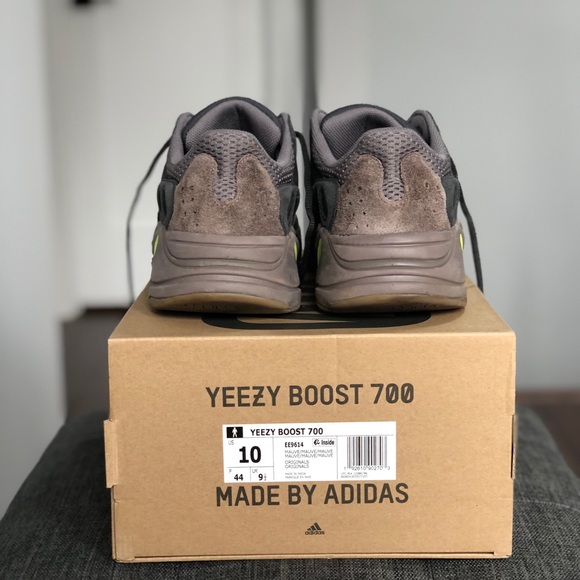 Adidas Yeezy Boost 700 “Mauve” - Picture 3 of 6